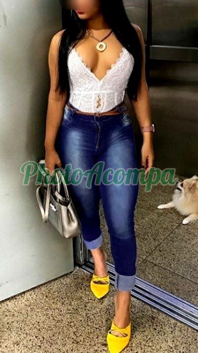 Laura, acompanhante em Fortaleza