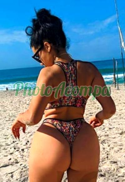 Lívia, acompanhante em Uberlândia