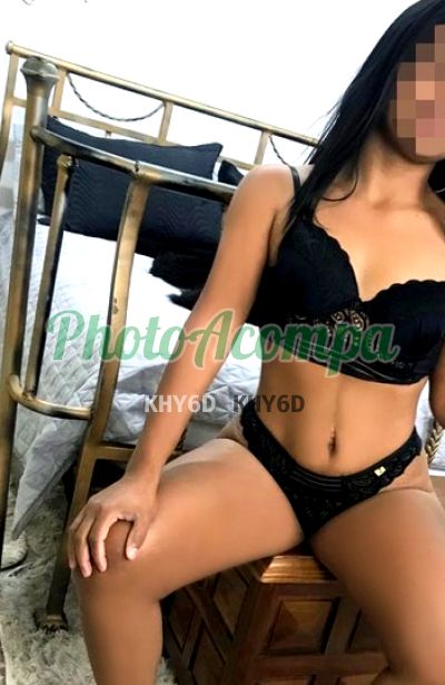 Flávia, escort em Curitiba