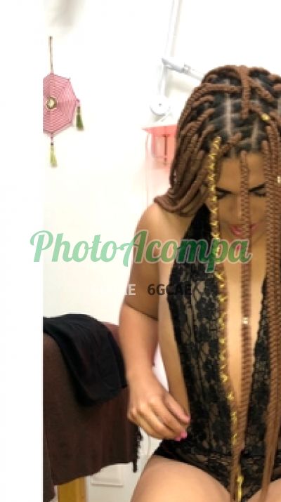 Sofia, transex no Recreio dos Bandeirantes (RJ)