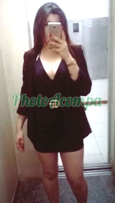 Dandara Hoffman, acompanhante em Brusque
