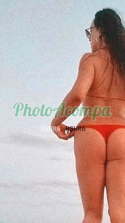 Nicky Freitas, transex no Recreio dos Bandeirantes (RJ)