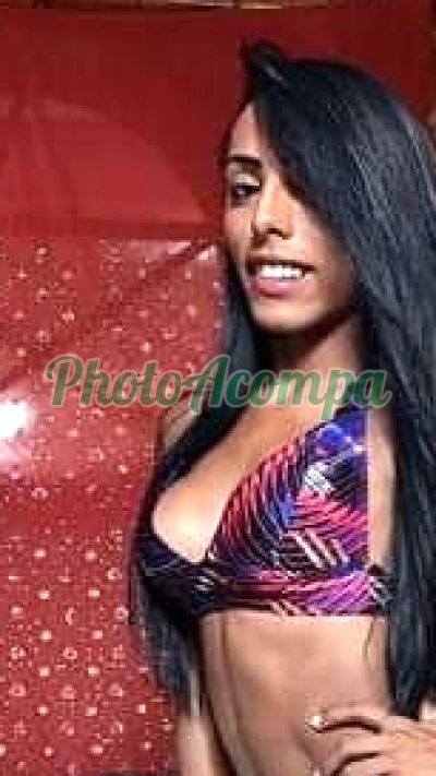 Fernanda, travesti em Santana (SP)