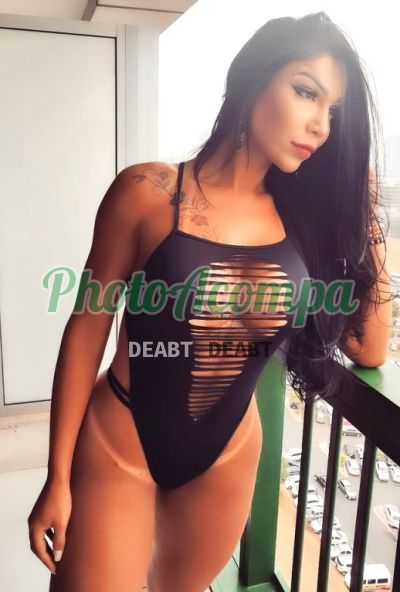 Vivian, Garota de programa na República (SP)