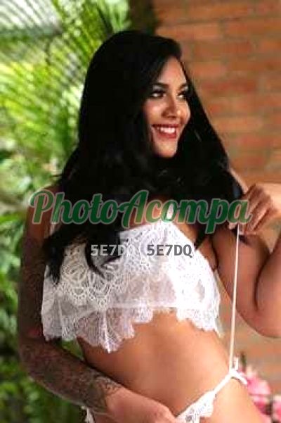 Luíza Pimentel, garota de programa em Santos
