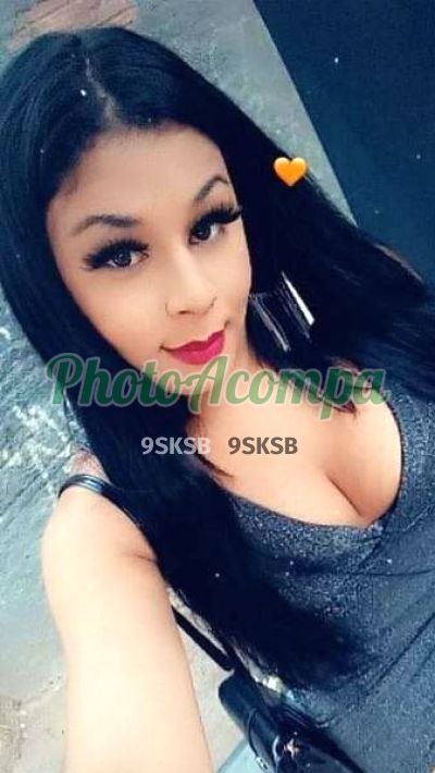 Penélope, transex no Guarujá