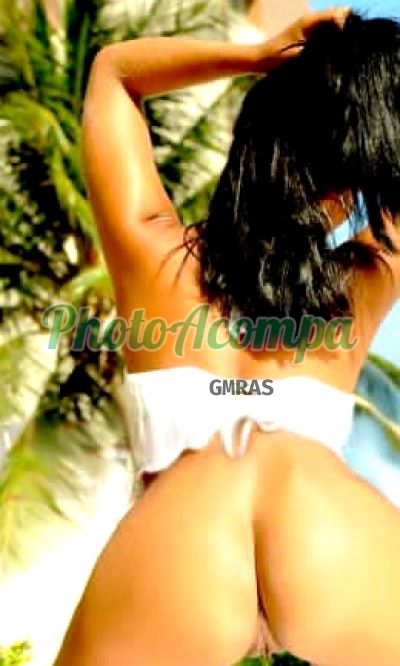Thainá, garota de programa no Guarujá