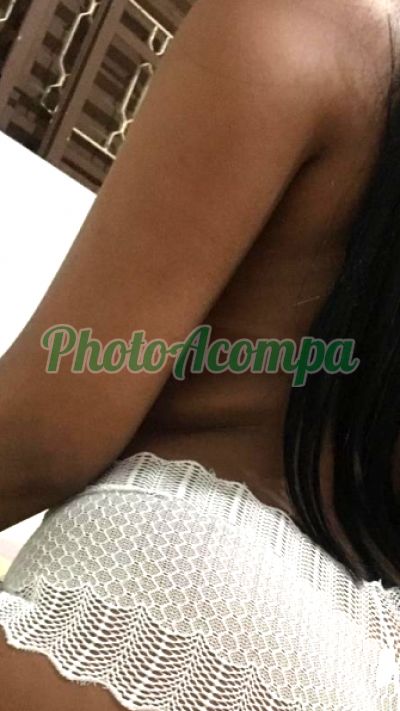 Yasmim, acompanhante em Manaus