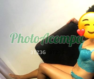 Thaís, garota de programa em Goiânia