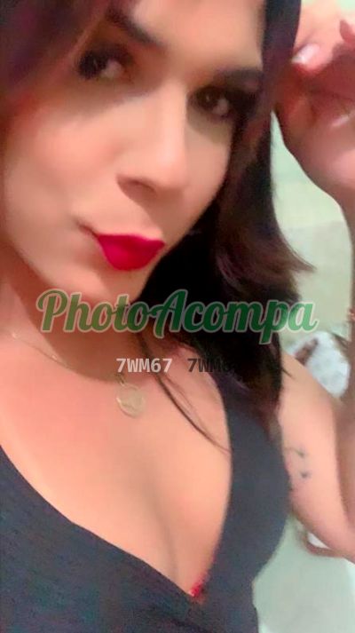 Ísis Baía, travesti em Taubaté