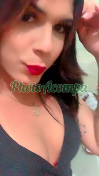 Ísis Baía, travesti em Taubaté