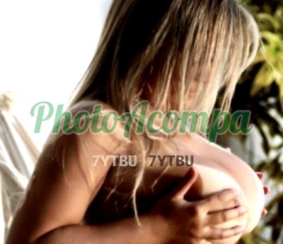 Loira, garota de programa em Goiânia