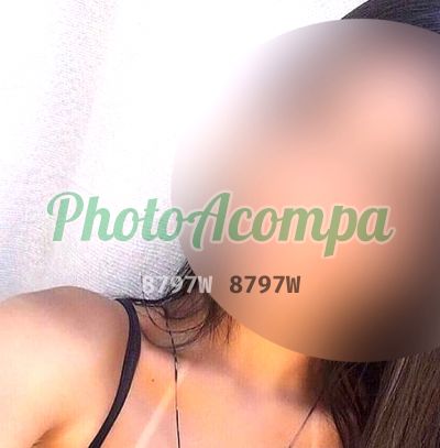 Laura Pevona, garota de programa em Porto Alegre