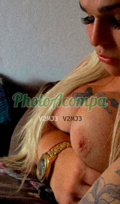 Raffa, travesti em Mesquita