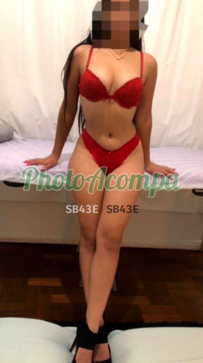 Mia Andrade, garota de programa em Curitiba