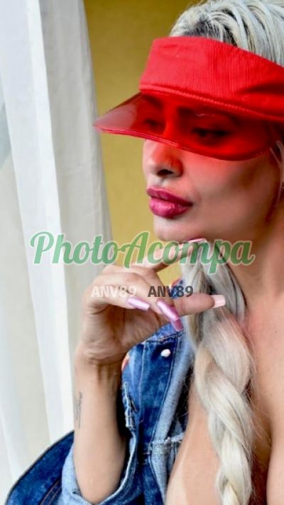 Paola, garota de programa em Carazinho