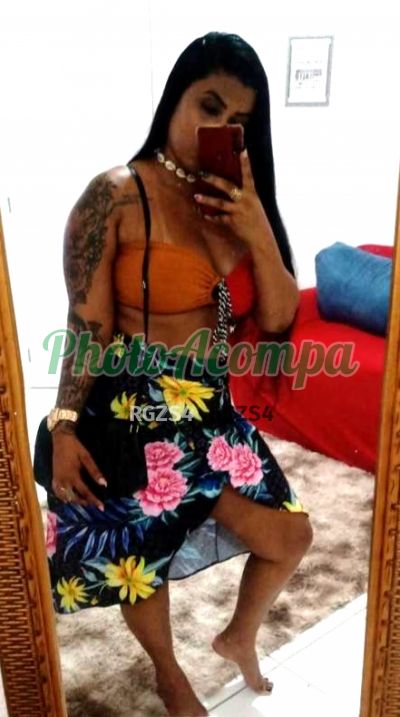 Renata Tavares, garota de programa na Zona Leste (SP)