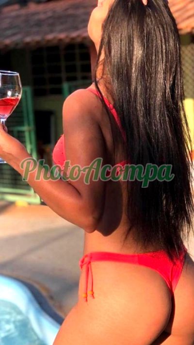Giovana Montenegro, escort em Barueri