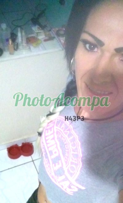 Leona, travesti em Itaquaquecetuba
