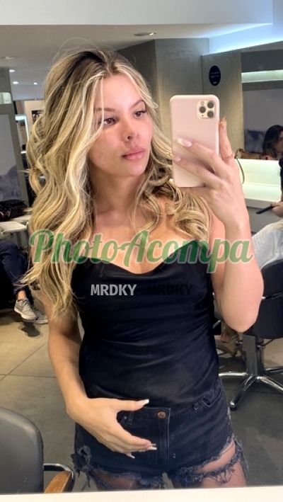 Bruna Mazzoni, transex na Barra da Tijuca (RJ)