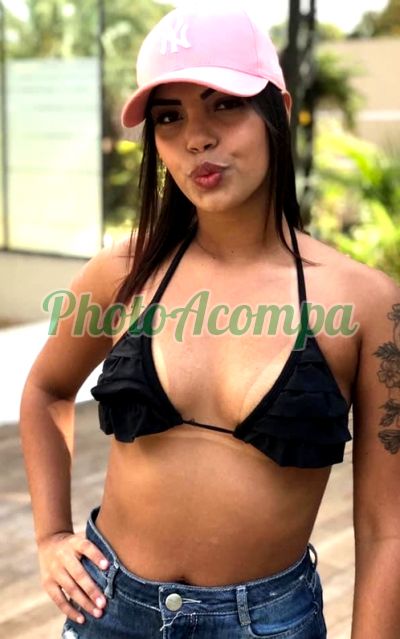 Karoline Ferreira, garota de programa em São Paulo