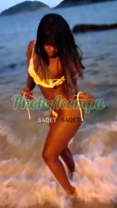 Mel, garota de programa no Rio de Janeiro