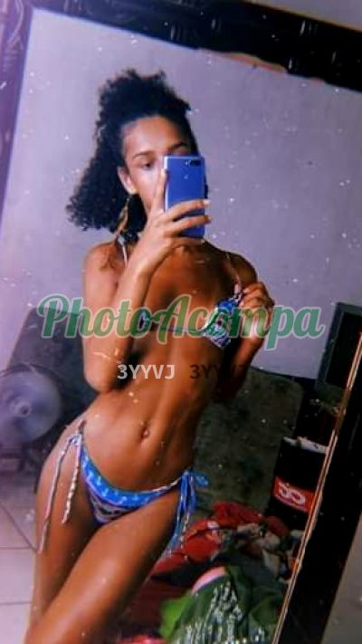 Larissa, transex em Anchieta