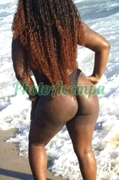 Bombom, Acompanhante em Maricá