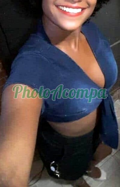 Júlia, Acompanhante em Maricá