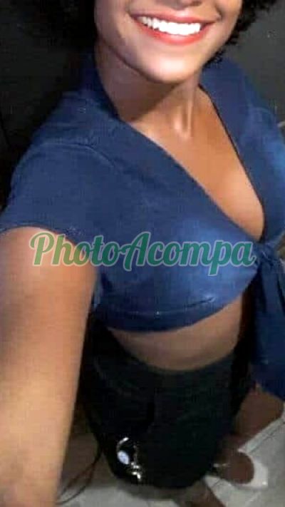 Júlia, Acompanhante em Maricá