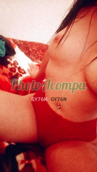 Renatinha, garota de programa em Curitiba