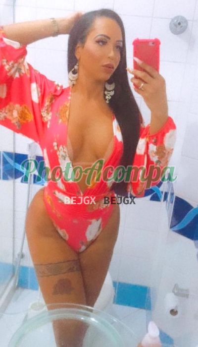 Kamyla Rodrigues, transex em Meireles (Fortaleza)
