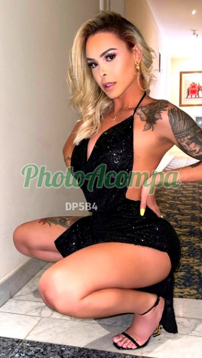 Carolina, transex em Goiânia