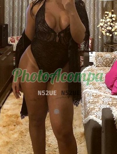 Lorenna, escort em Poá