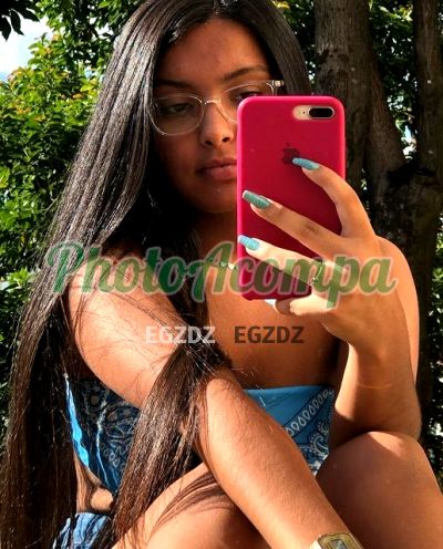 Carolzinha, escort em Copacabana (RJ)