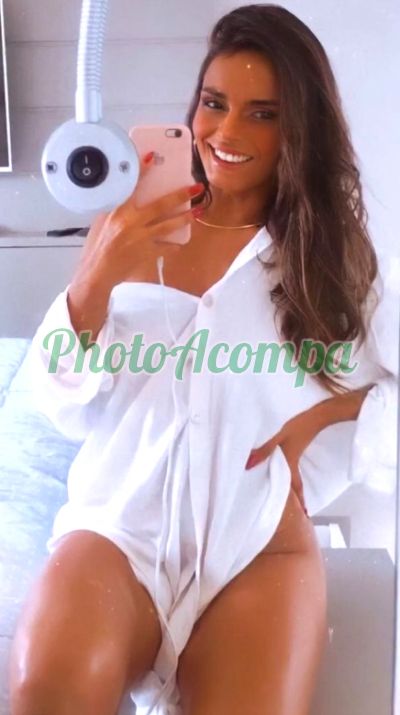 Júlia, garota de programa em Balneário Camboriú
