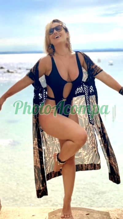 Mia Costa, escort em Vitória