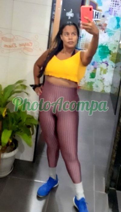 Yndia, escort em Vitória