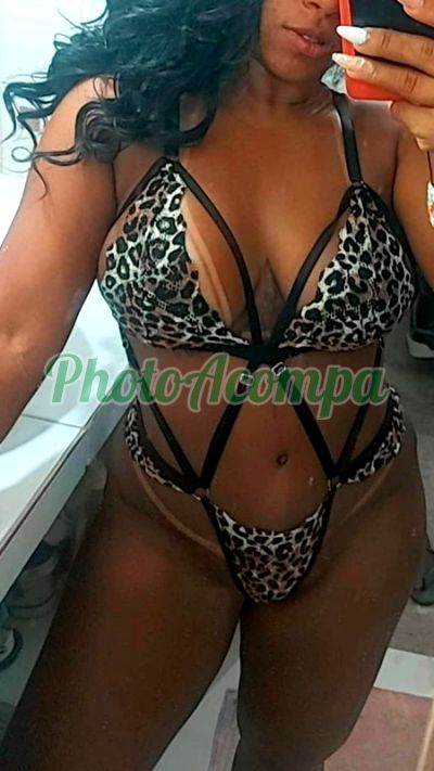 Samaya, acompanhante em Recife