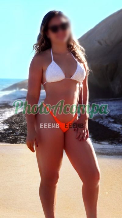 Júlia, garota de programa em Copacabana (RJ)