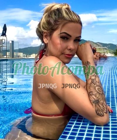 Karina, garota de programa na Barra da Tijuca (RJ)