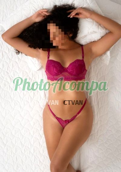 Luana Eduarda, garota de programa em Curitiba