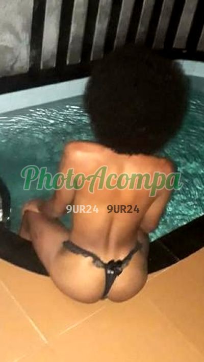 Laisa, travesti em Salvador