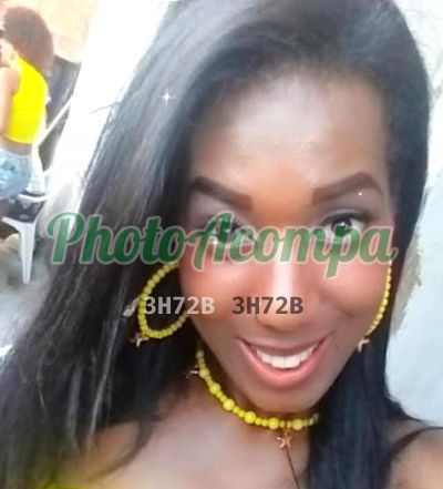 Manuelly, travesti em Salvador