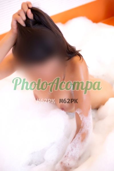 HELLENA MELLO, garota de programa em Brasília