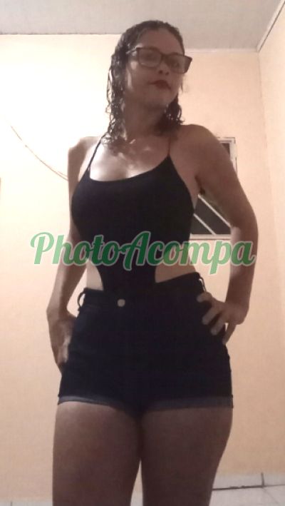 Flávia, escort em Caxias