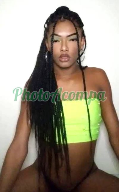 Biana, travesti em Carapicuíba