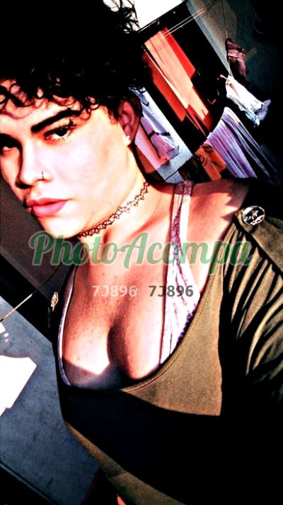 Pamela, travesti no Guará