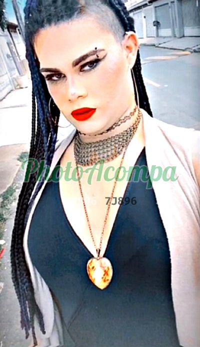 Pamela, transex no Guará