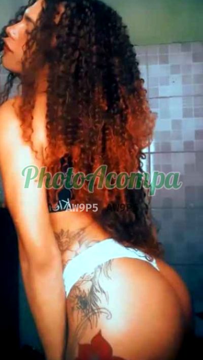 Mayya, travesti em Recife